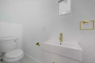 1833 Hone Ave, Bronx, NY 10461 - Photo 14