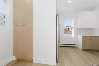 1833 Hone Avenue, Bronx, NY 10461 - Photo 12