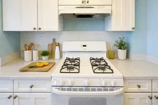 880 Boynton Ave, Bronx, NY 10473 - Photo 10