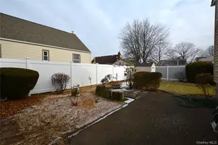 96 New York Ave, West Hempstead, NY 11552 - Photo 24