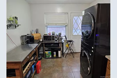 139 Farber Drive #139, West Babylon, NY 11704 - Photo 10