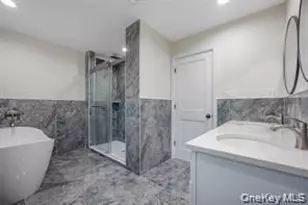 104 Grand Blvd, Massapequa Park, NY 11762 - Photo 26