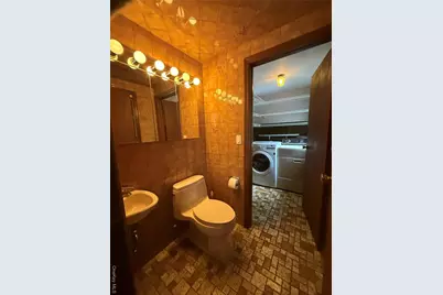 1926 Midlane Road, Syosset, NY 11791 - Photo 18