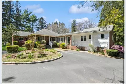 1926 Midlane Road, Syosset, NY 11791 - Photo 2