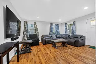 1878 Lake Dr W, Baldwin, NY 11510 - Photo 8