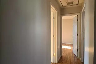 73 Pearsall Ave, Lynbrook, NY 11563 - Photo 18