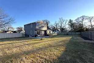 120 Clinton Ave, Patchogue, NY 11772 - Photo 24