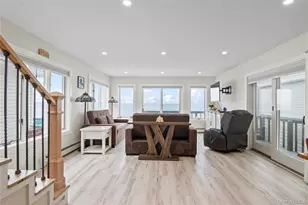 19 Pine Ln, Bayville, NY 11709 - Photo 4