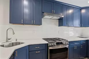 19 Pine Ln, Bayville, NY 11709 - Photo 8