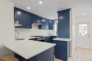 19 Pine Ln, Bayville, NY 11709 - Photo 12