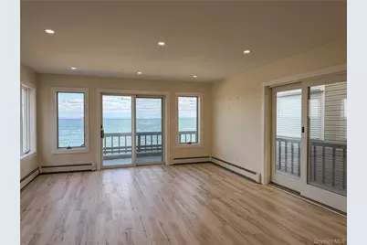 19 Pine Lane, Bayville, NY 11709 - Photo 14