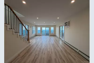 19 Pine Lane, Bayville, NY 11709 - Photo 12