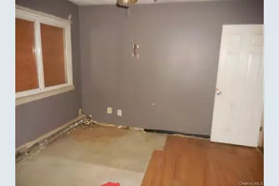 2 Hollow Street, Bellport, NY 11713 - Photo 26