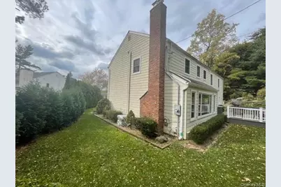 145 Shore Road, Manhasset, NY 11030 - Photo 4