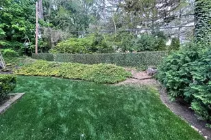 145 Shore Rd, Manhasset, NY 11030 - Photo 10