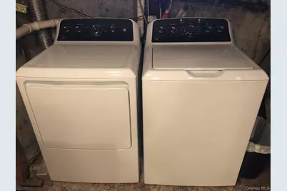 104 Gail Court, East Northport, NY 11731 - Photo 22