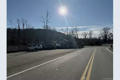 1 Dogwood Road, Cortlandt Manor, NY 10567 - Photo 14