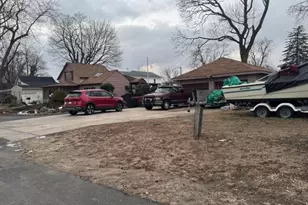 11 Hatcher Ct, Amityville, NY 11701 - Photo 14