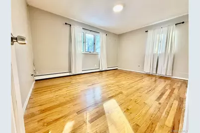 33 Pilgrim Drive, Port Jefferson, NY 11777 - Photo 12