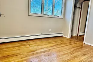 33 Pilgrim Dr, Port Jefferson, NY 11777 - Photo 14