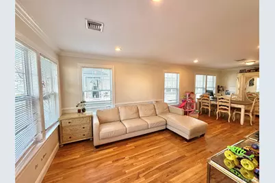 30 Sintsink Drive #B, Port Washington, NY 11050 - Photo 4