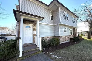 30 Sintsink Dr, Port Washington, NY 11050 - Photo 2