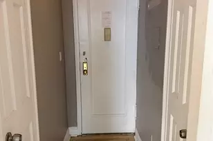 142 E 49th St, New York, NY 10017 - Photo 12