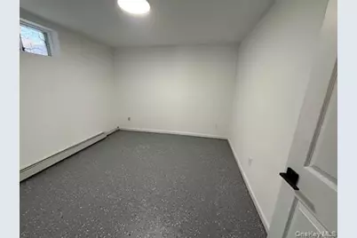 27 King Drive, Poughkeepsie, NY 12603 - Photo 34