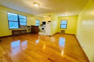 196-58 69th Ave, Fresh Meadows, NY 11365 - Photo 8