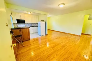 196-58 69th Ave, Fresh Meadows, NY 11365 - Photo 6