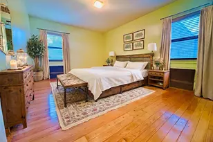 196-58 69th Ave, Fresh Meadows, NY 11365 - Photo 4