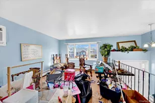 31 Allison Ave, Newburgh, NY 12550 - Photo 4