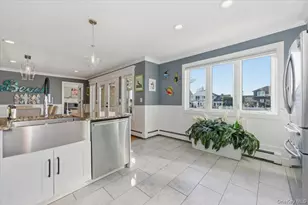 41 Stillwater Ave, Massapequa, NY 11758 - Photo 10