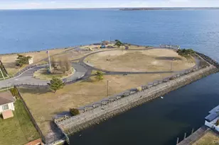 41 Stillwater Ave, Massapequa, NY 11758 - Photo 36