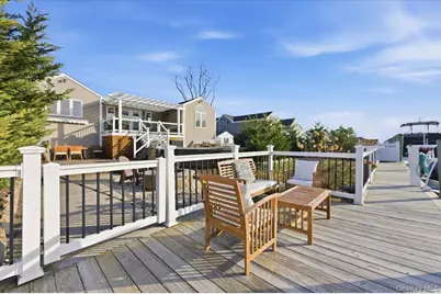 41 Stillwater Avenue, Massapequa, NY 11758 - Photo 30