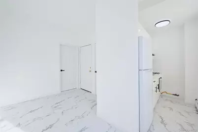 918 E 165th Street, Bronx, NY 10459 - Photo 16