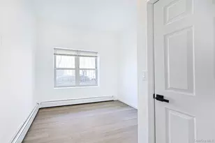 918 E 165th St, Bronx, NY 10459 - Photo 2