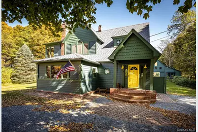 48 Verbank Road, Millbrook, NY 12545 - Photo 2