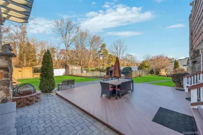 17 Wall Street, Port Jefferson Station, NY 11776 - Photo 8