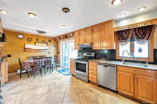 17 Wall St, Port Jefferson Station, NY 11776 - Photo 28