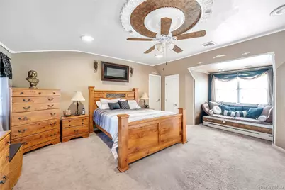 17 Wall Street, Port Jefferson Station, NY 11776 - Photo 36