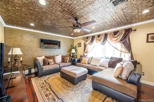 17 Wall St, Port Jefferson Station, NY 11776 - Photo 18