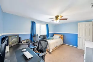 17 Wall St, Port Jefferson Station, NY 11776 - Photo 40