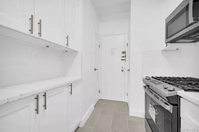 9 Fordham Hill Oval #3C, Bronx, NY 10468 - Photo 6