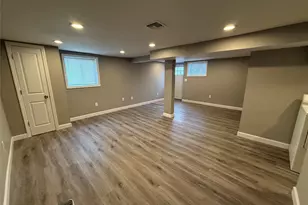 1068 Connetquot Ave, Central Islip, NY 11722 - Photo 22