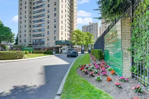 3 Fordham Hill Oval, Bronx, NY 10468 - Photo 20