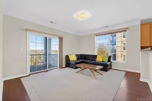 2408 Bennington Dr, Fishkill, NY 12524 - Photo 6