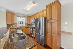 2408 Bennington Dr, Fishkill, NY 12524 - Photo 10