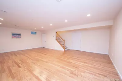 205 Windwatch Drive, Hauppauge, NY 11788 - Photo 40