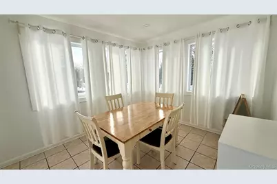 3240 Hollywood Street, Mohegan Lake, NY 10547 - Photo 10